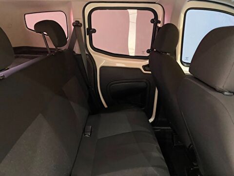 2023 Dizel Manuel Fiat Fiorino Combi Beyaz Gürel Tasarım Aksesuar Otomotiv San. Tic. Ltd. Şti.