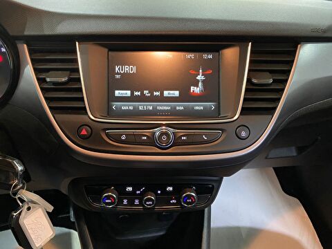 2022 Benzin Otomatik Opel Crossland Beyaz Gürel Tasarım Aksesuar Otomotiv San. Tic. Ltd. Şti.