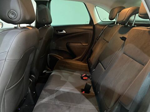 2020 Benzin Otomatik Opel Crossland Kırmızı Gürel Tasarım Aksesuar Otomotiv San. Tic. Ltd. Şti.