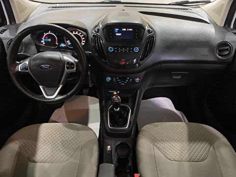 2021 Dizel Manuel Ford Tourneo Courier Beyaz Gürel Tasarım Aksesuar Otomotiv San. Tic. Ltd. Şti.