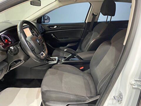 2021 Benzin Otomatik Renault Megane Beyaz Gürel Tasarım Aksesuar Otomotiv San. Tic. Ltd. Şti.