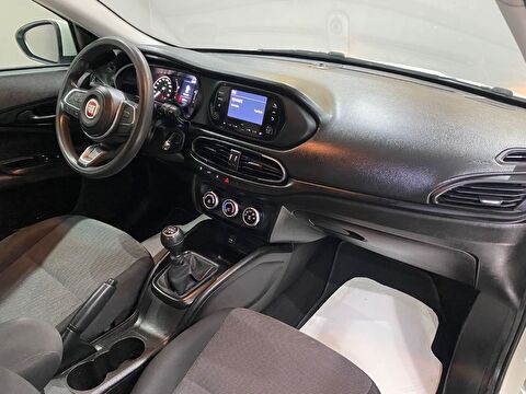 2022 Benzin Manuel Fiat Egea Beyaz Gürel Tasarım Aksesuar Otomotiv San. Tic. Ltd. Şti.