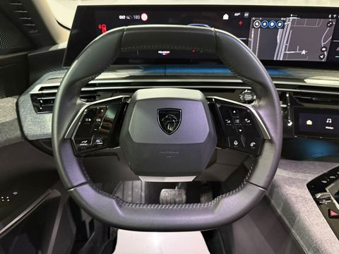 2025 Benzin Otomatik Peugeot 3008 Mavi Gürel Tasarım Aksesuar Otomotiv San. Tic. Ltd. Şti.
