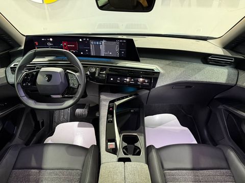 2025 Benzin Otomatik Peugeot 3008 Mavi Gürel Tasarım Aksesuar Otomotiv San. Tic. Ltd. Şti.