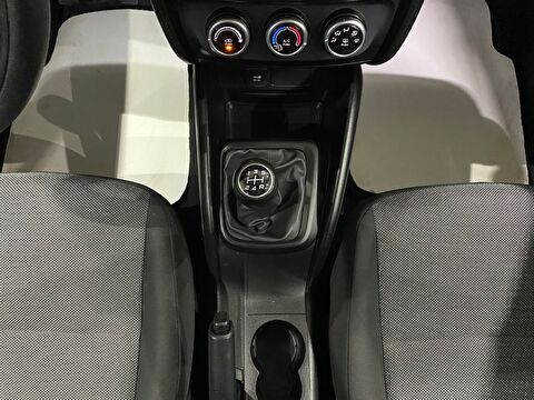 2023 Dizel Manuel Fiat Egea Beyaz Gürel Tasarım Aksesuar Otomotiv San. Tic. Ltd. Şti.