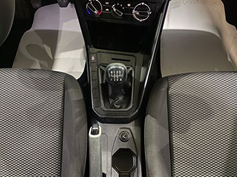 2023 Benzin Manuel Volkswagen Polo Beyaz Gürel Tasarım Aksesuar Otomotiv San. Tic. Ltd. Şti.