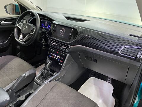 2023 Benzin Otomatik Volkswagen T-Cross Mavi Gürel Tasarım Aksesuar Otomotiv San. Tic. Ltd. Şti.