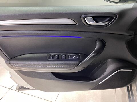 2019 Dizel Otomatik Renault Megane Gri Gürel Tasarım Aksesuar Otomotiv San. Tic. Ltd. Şti.