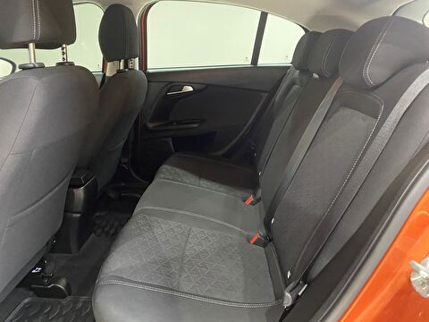 2022 Benzin Manuel Fiat Egea Turuncu Gürel Tasarım Aksesuar Otomotiv San. Tic. Ltd. Şti.