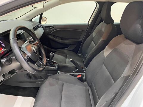 2022 Benzin Manuel Renault Clio Beyaz Gürel Tasarım Aksesuar Otomotiv San. Tic. Ltd. Şti.