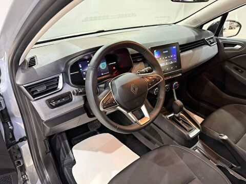 2026 Benzin Otomatik Renault Clio Gri Gürel Tasarım Aksesuar Otomotiv San. Tic. Ltd. Şti.