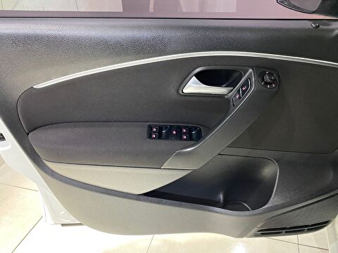 2016 Dizel Otomatik Volkswagen Polo Beyaz Gürel Tasarım Aksesuar Otomotiv San. Tic. Ltd. Şti.