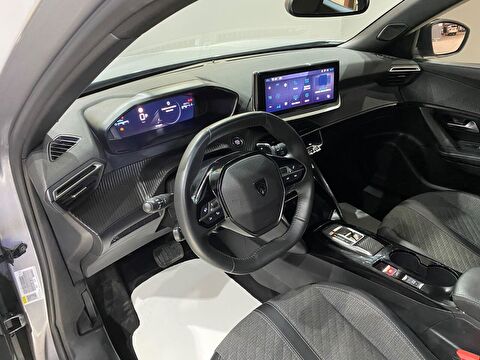 2025 Benzin Otomatik Peugeot 2008 Gri Gürel Tasarım Aksesuar Otomotiv San. Tic. Ltd. Şti.