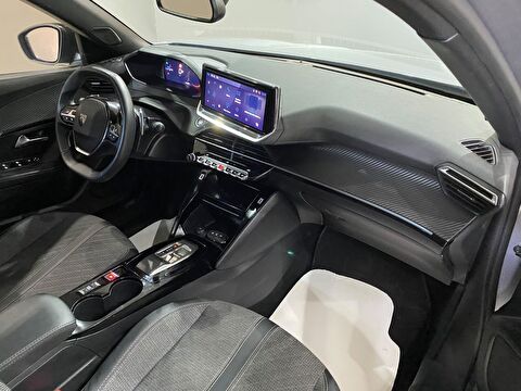 2025 Benzin Otomatik Peugeot 2008 Gri Gürel Tasarım Aksesuar Otomotiv San. Tic. Ltd. Şti.