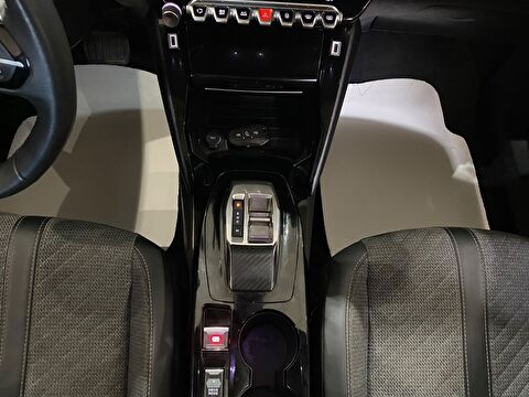 2025 Benzin Otomatik Peugeot 2008 Gri Gürel Tasarım Aksesuar Otomotiv San. Tic. Ltd. Şti.