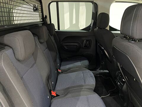 2025 Dizel Otomatik Fiat Doblo Combi Gri Gürel Tasarım Aksesuar Otomotiv San. Tic. Ltd. Şti.
