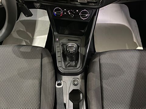 2023 Benzin Manuel Volkswagen Polo Beyaz Gürel Tasarım Aksesuar Otomotiv San. Tic. Ltd. Şti.