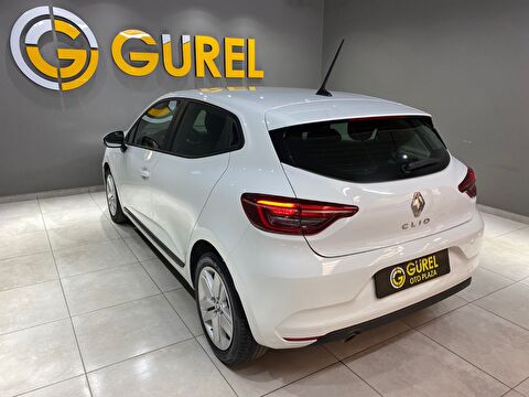 2022 Benzin Otomatik Renault Clio Beyaz Gürel Tasarım Aksesuar Otomotiv San. Tic. Ltd. Şti.
