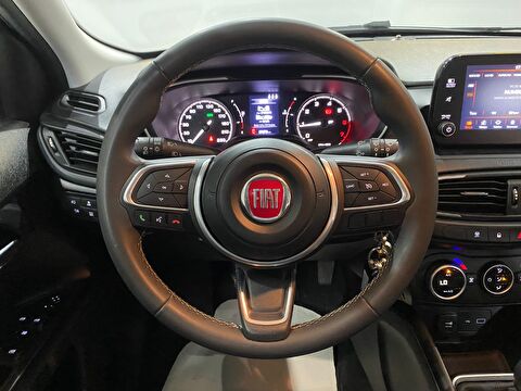 TaksitliOto.Net | 2.El Fiat Egea Cross 1.4 Fire Urban | Manuel & Benzin | Beyaz | İzmir.2el 2021 Benzin Manuel Fiat Egea Beyaz Gürel Tasarım Aksesuar Otomotiv San. Tic. Ltd. Şti.