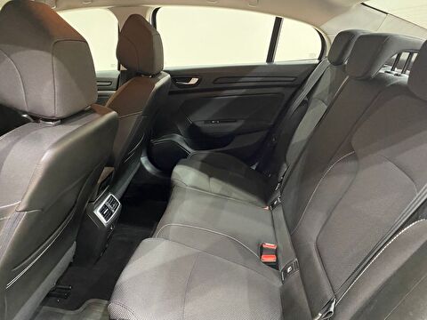 2023 Benzin Otomatik Renault Megane Gri Gürel Tasarım Aksesuar Otomotiv San. Tic. Ltd. Şti.