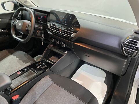 2022 Benzin Otomatik Citroen C4 Beyaz Gürel Tasarım Aksesuar Otomotiv San. Tic. Ltd. Şti.