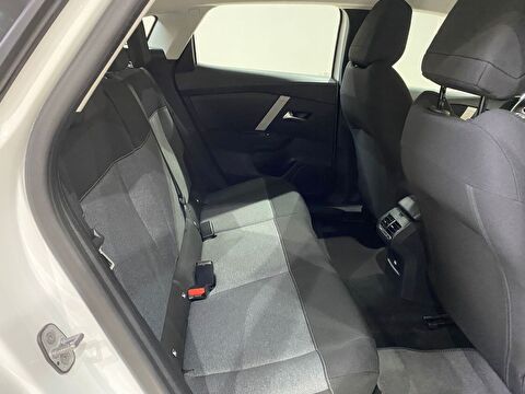 2022 Benzin Otomatik Citroen C4 Beyaz Gürel Tasarım Aksesuar Otomotiv San. Tic. Ltd. Şti.