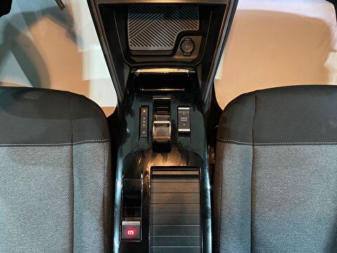 2022 Benzin Otomatik Citroen C4 Beyaz Gürel Tasarım Aksesuar Otomotiv San. Tic. Ltd. Şti.