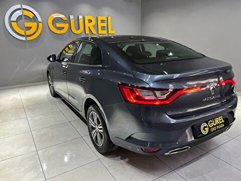 2023 Benzin Otomatik Renault Megane Gri Gürel Tasarım Aksesuar Otomotiv San. Tic. Ltd. Şti.
