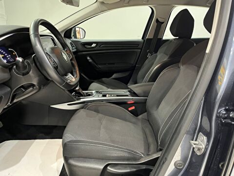 2023 Benzin Otomatik Renault Megane Gri Gürel Tasarım Aksesuar Otomotiv San. Tic. Ltd. Şti.