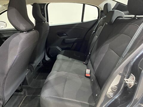 2023 Benzin Otomatik Renault Taliant Gri Gürel Tasarım Aksesuar Otomotiv San. Tic. Ltd. Şti.