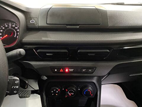 2023 Benzin Otomatik Renault Taliant Gri Gürel Tasarım Aksesuar Otomotiv San. Tic. Ltd. Şti.