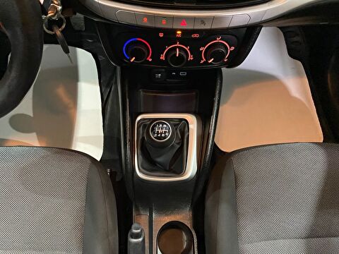 2020 Benzin Manuel Fiat Egea Beyaz Gürel Tasarım Aksesuar Otomotiv San. Tic. Ltd. Şti.