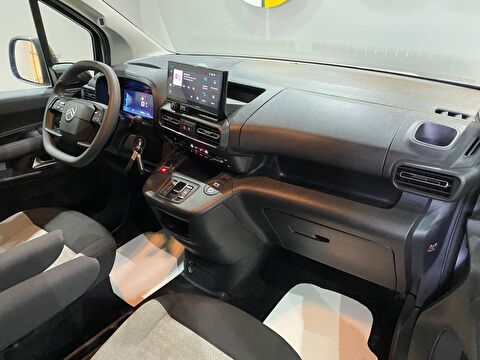 2026 Dizel Otomatik Citroen Berlingo Gri Gürel Tasarım Aksesuar Otomotiv San. Tic. Ltd. Şti.