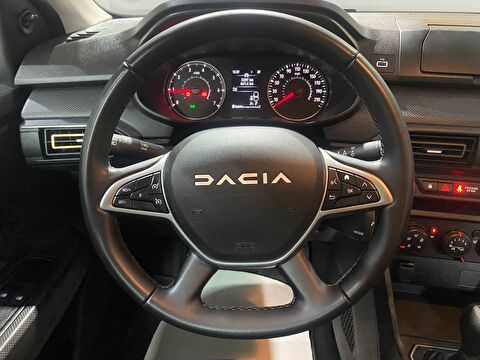 2023 Benzin Otomatik Dacia Sandero Gri Gürel Tasarım Aksesuar Otomotiv San. Tic. Ltd. Şti.