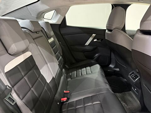 2025 Benzin Otomatik Citroen C4 X Gri Gürel Tasarım Aksesuar Otomotiv San. Tic. Ltd. Şti.