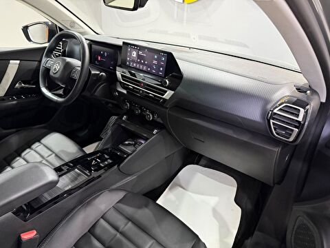 2025 Benzin Otomatik Citroen C4 X Gri Gürel Tasarım Aksesuar Otomotiv San. Tic. Ltd. Şti.