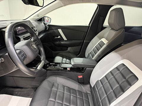 2025 Benzin Otomatik Citroen C4 X Gri Gürel Tasarım Aksesuar Otomotiv San. Tic. Ltd. Şti.