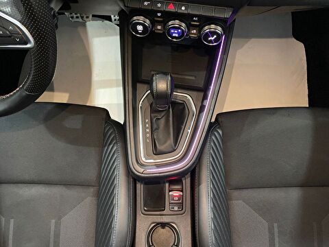 2023 Benzin Otomatik Renault Clio Gri Gürel Tasarım Aksesuar Otomotiv San. Tic. Ltd. Şti.