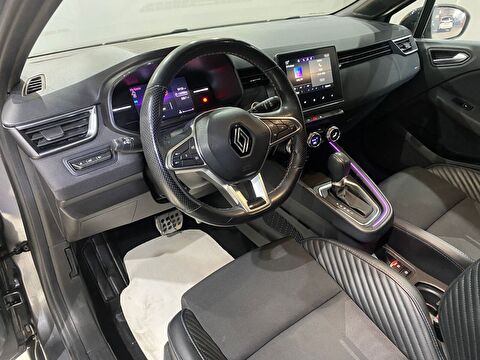 2023 Benzin Otomatik Renault Clio Gri Gürel Tasarım Aksesuar Otomotiv San. Tic. Ltd. Şti.