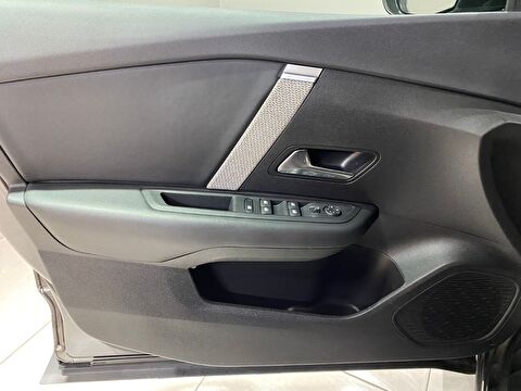 2024 Benzin Otomatik Citroen C4 Gri Gürel Tasarım Aksesuar Otomotiv San. Tic. Ltd. Şti.
