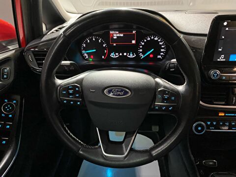 2018 Benzin Manuel Ford Fiesta Kırmızı Gürel Tasarım Aksesuar Otomotiv San. Tic. Ltd. Şti.