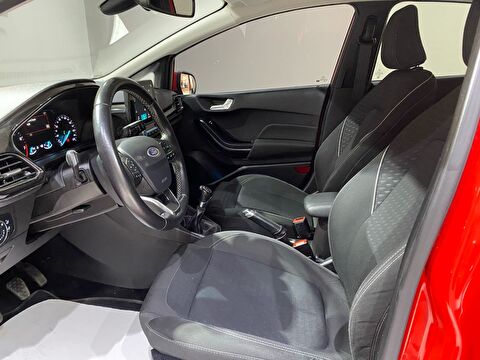 2018 Benzin Manuel Ford Fiesta Kırmızı Gürel Tasarım Aksesuar Otomotiv San. Tic. Ltd. Şti.