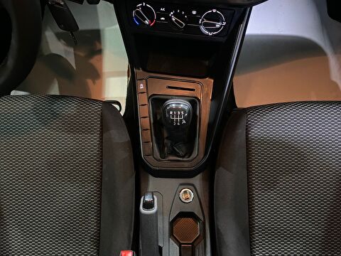 2023 Benzin Manuel Volkswagen Polo Gri Gürel Tasarım Aksesuar Otomotiv San. Tic. Ltd. Şti.