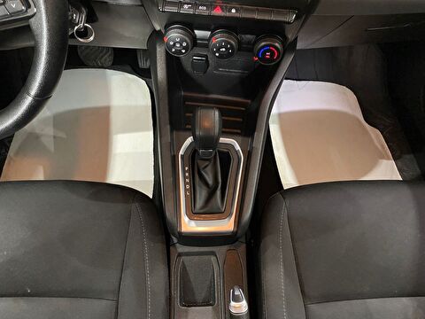 2021 Benzin Otomatik Renault Clio Beyaz Gürel Tasarım Aksesuar Otomotiv San. Tic. Ltd. Şti.