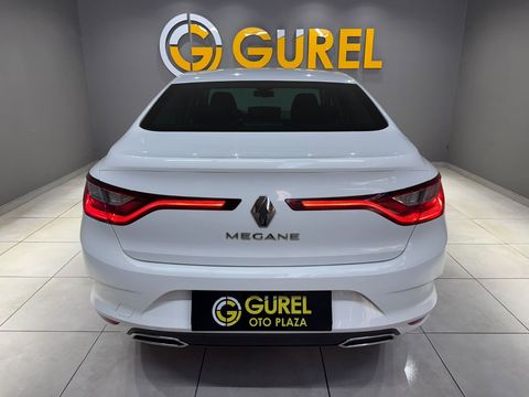 2022 Benzin Otomatik Renault Megane Beyaz Gürel Tasarım Aksesuar Otomotiv San. Tic. Ltd. Şti.