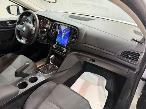 2022 Benzin Otomatik Renault Megane Beyaz Gürel Tasarım Aksesuar Otomotiv San. Tic. Ltd. Şti.
