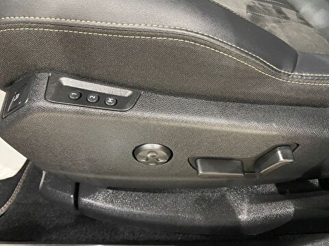 2023 Dizel Otomatik Peugeot 5008 Gri Gürel Tasarım Aksesuar Otomotiv San. Tic. Ltd. Şti.