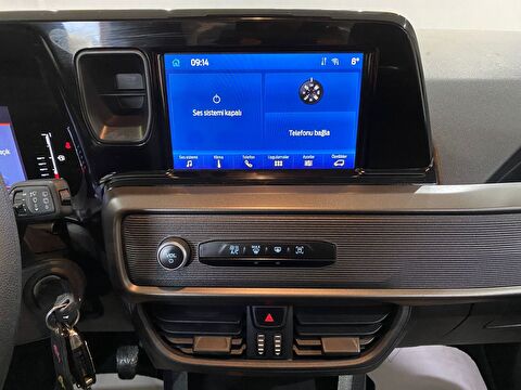 2024 Dizel Manuel Ford Tourneo Courier Beyaz Gürel Tasarım Aksesuar Otomotiv San. Tic. Ltd. Şti.