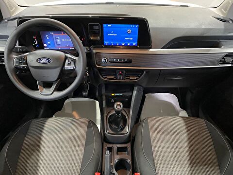 2024 Dizel Manuel Ford Tourneo Courier Beyaz Gürel Tasarım Aksesuar Otomotiv San. Tic. Ltd. Şti.