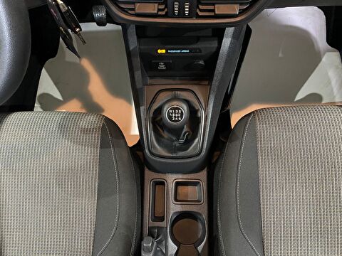 2024 Dizel Manuel Ford Tourneo Courier Beyaz Gürel Tasarım Aksesuar Otomotiv San. Tic. Ltd. Şti.